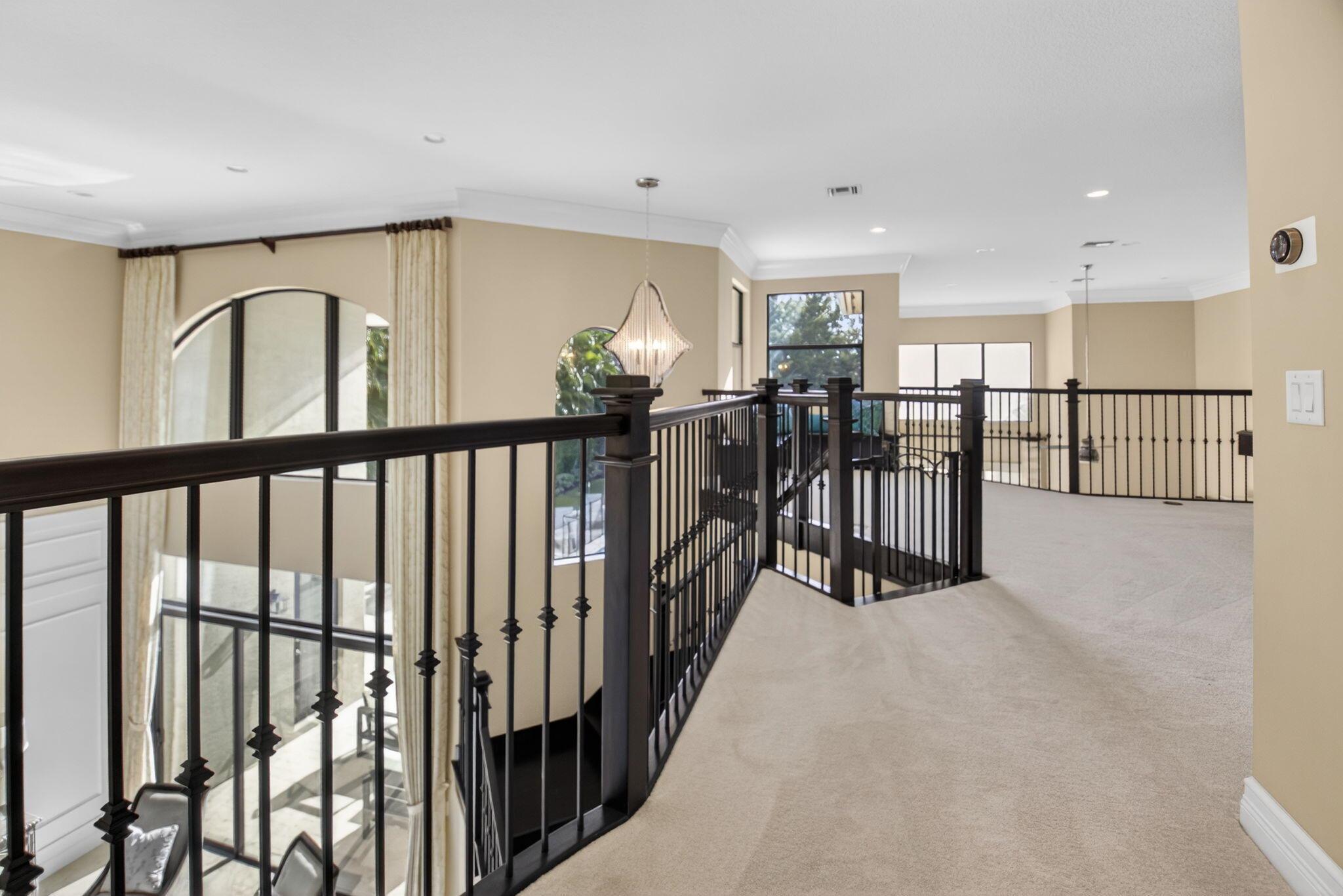 THE BRIDGES - Residential