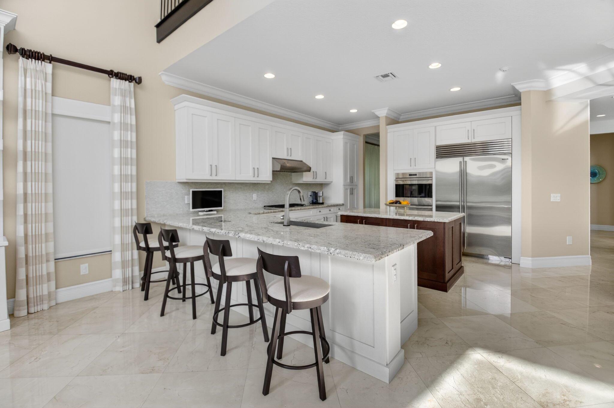 THE BRIDGES - Residential