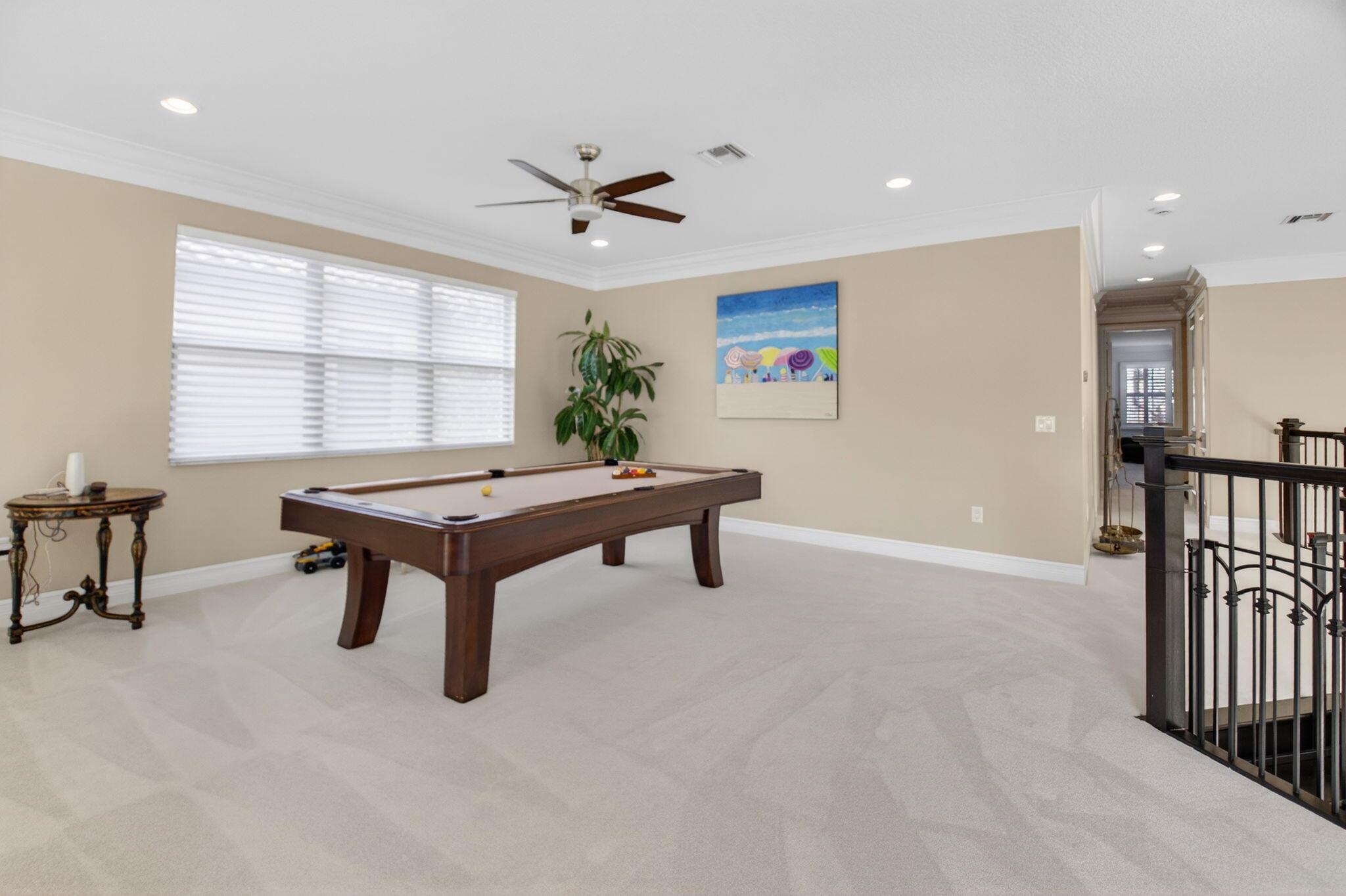 THE BRIDGES - Residential