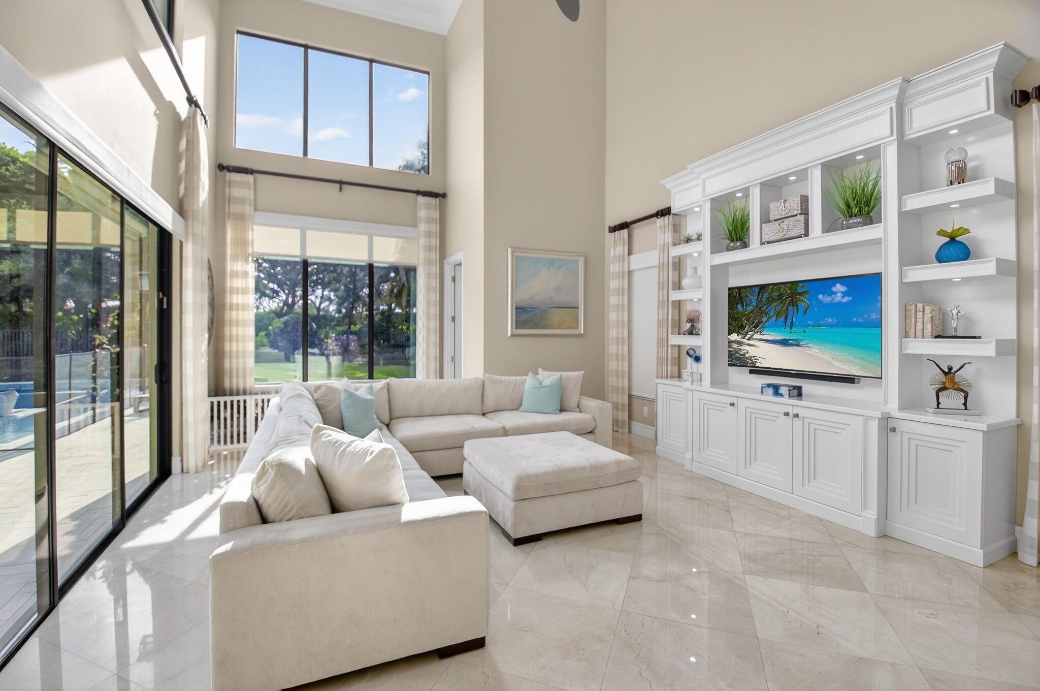 THE BRIDGES - Residential