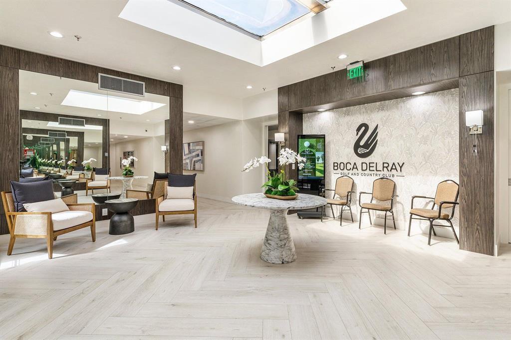 BOCA DELRAY COUNTRY CLUB - Residential