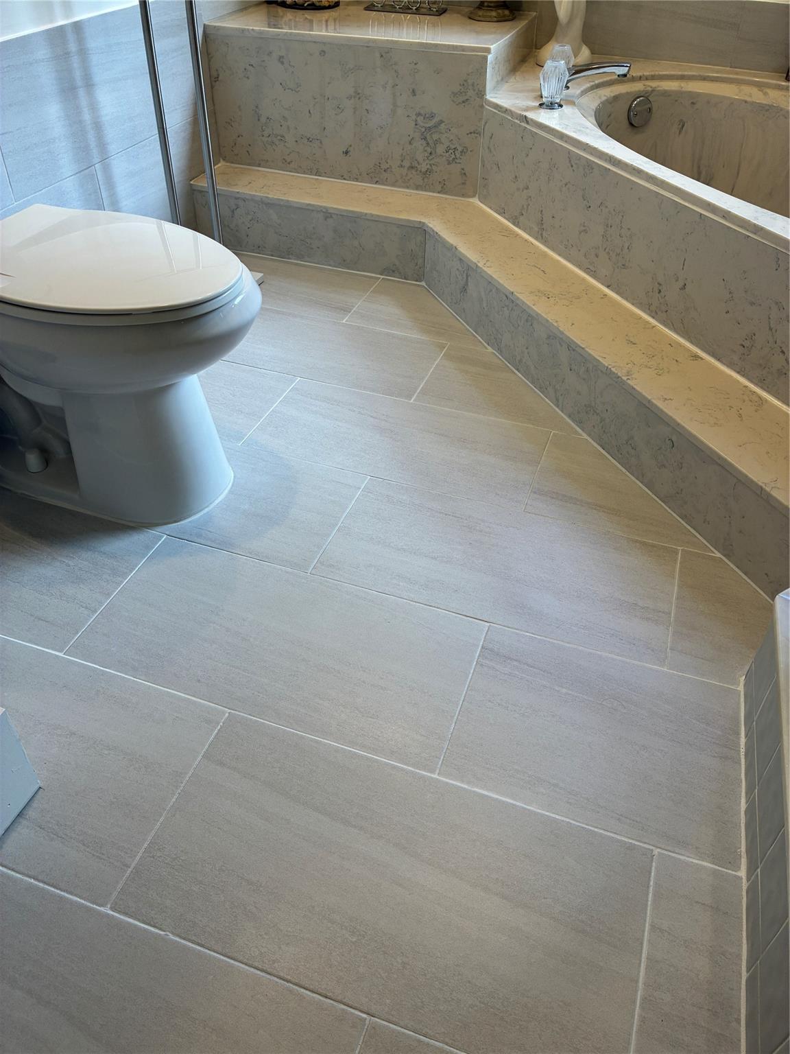 BOCA DELRAY COUNTRY CLUB - Residential