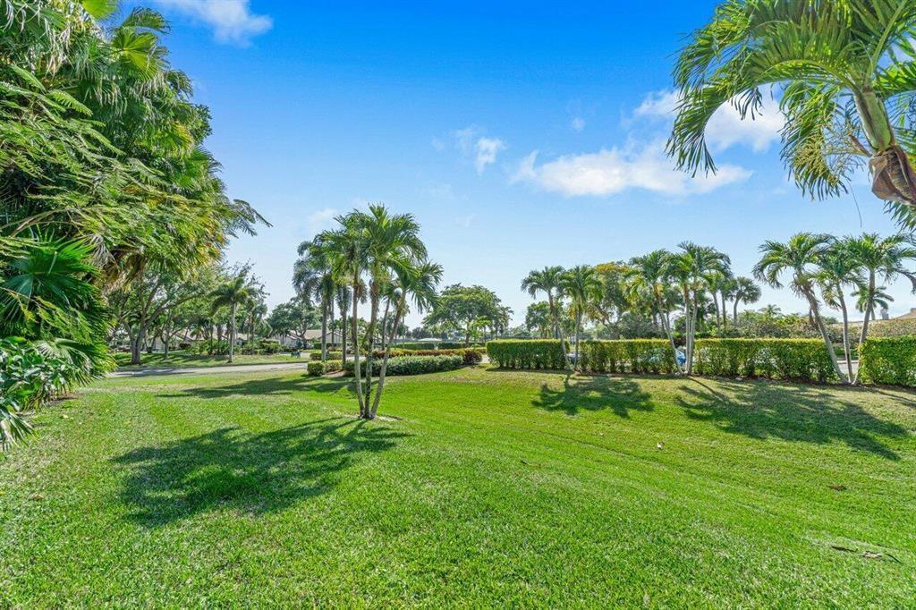 BOCA DELRAY COUNTRY CLUB - Residential