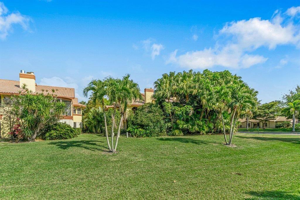 BOCA DELRAY COUNTRY CLUB - Residential