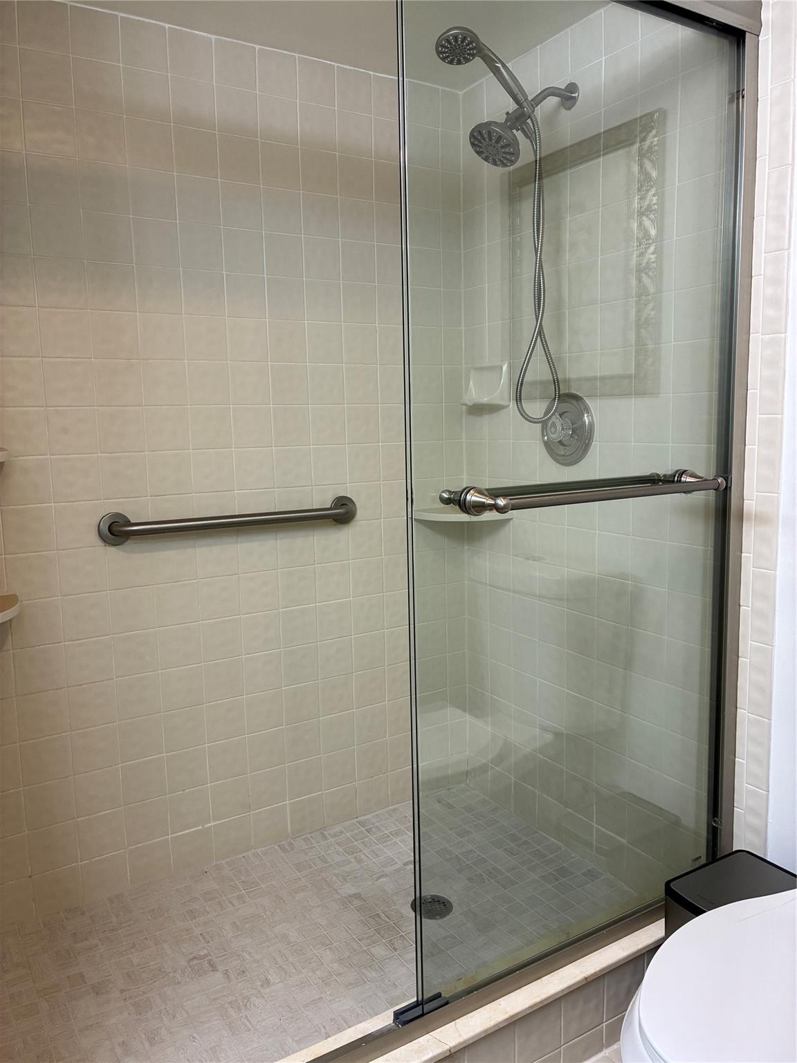 BOCA DELRAY COUNTRY CLUB - Residential