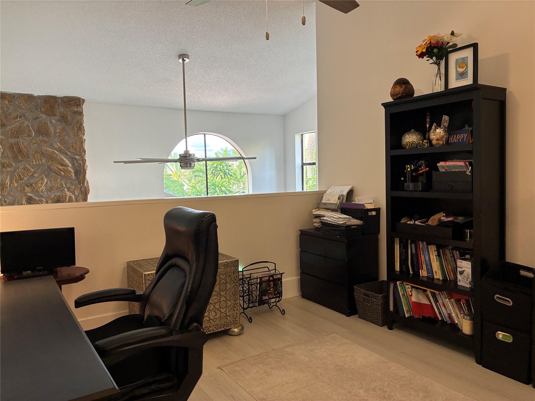 BOCA DELRAY COUNTRY CLUB - Residential