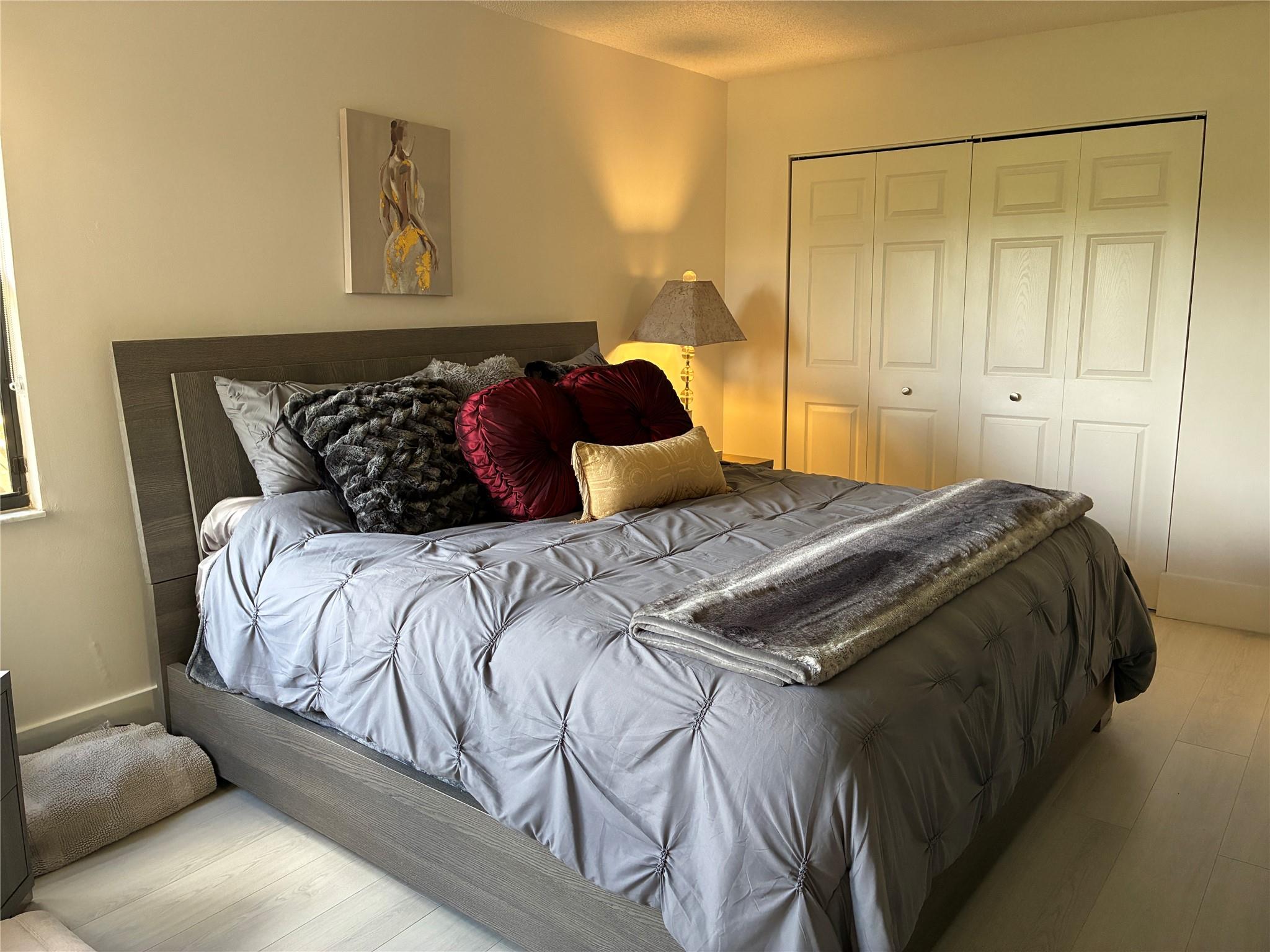 BOCA DELRAY COUNTRY CLUB - Residential