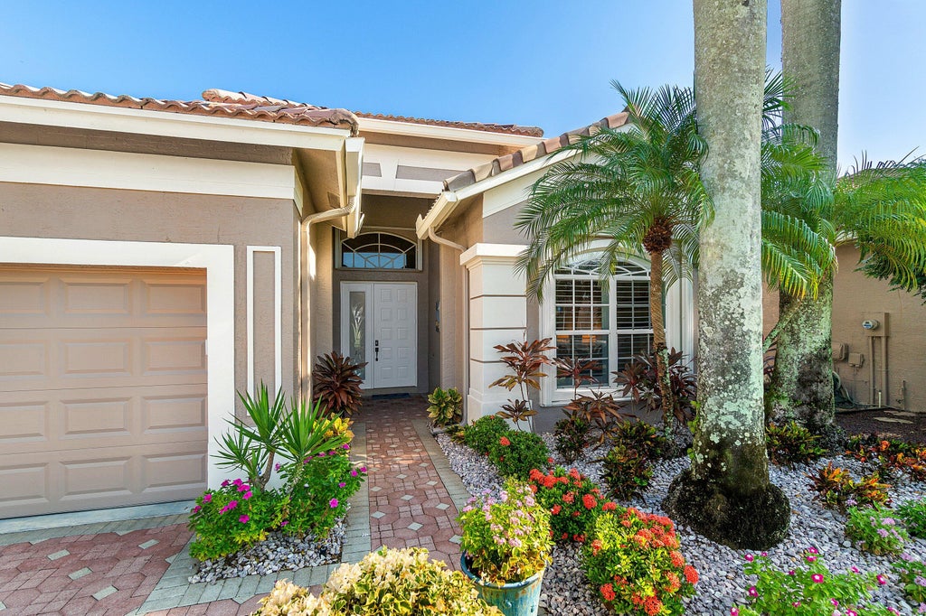 Photo of 7181 SOUTHPORT Drive, Boynton Beach, FL 33472 (MLS # B26088136)