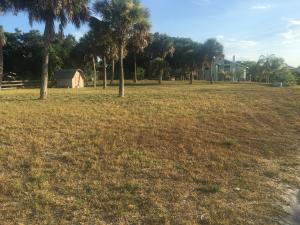 EDEN'S REFUGE - Land