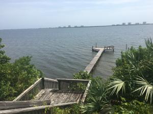 EDEN'S REFUGE - Land