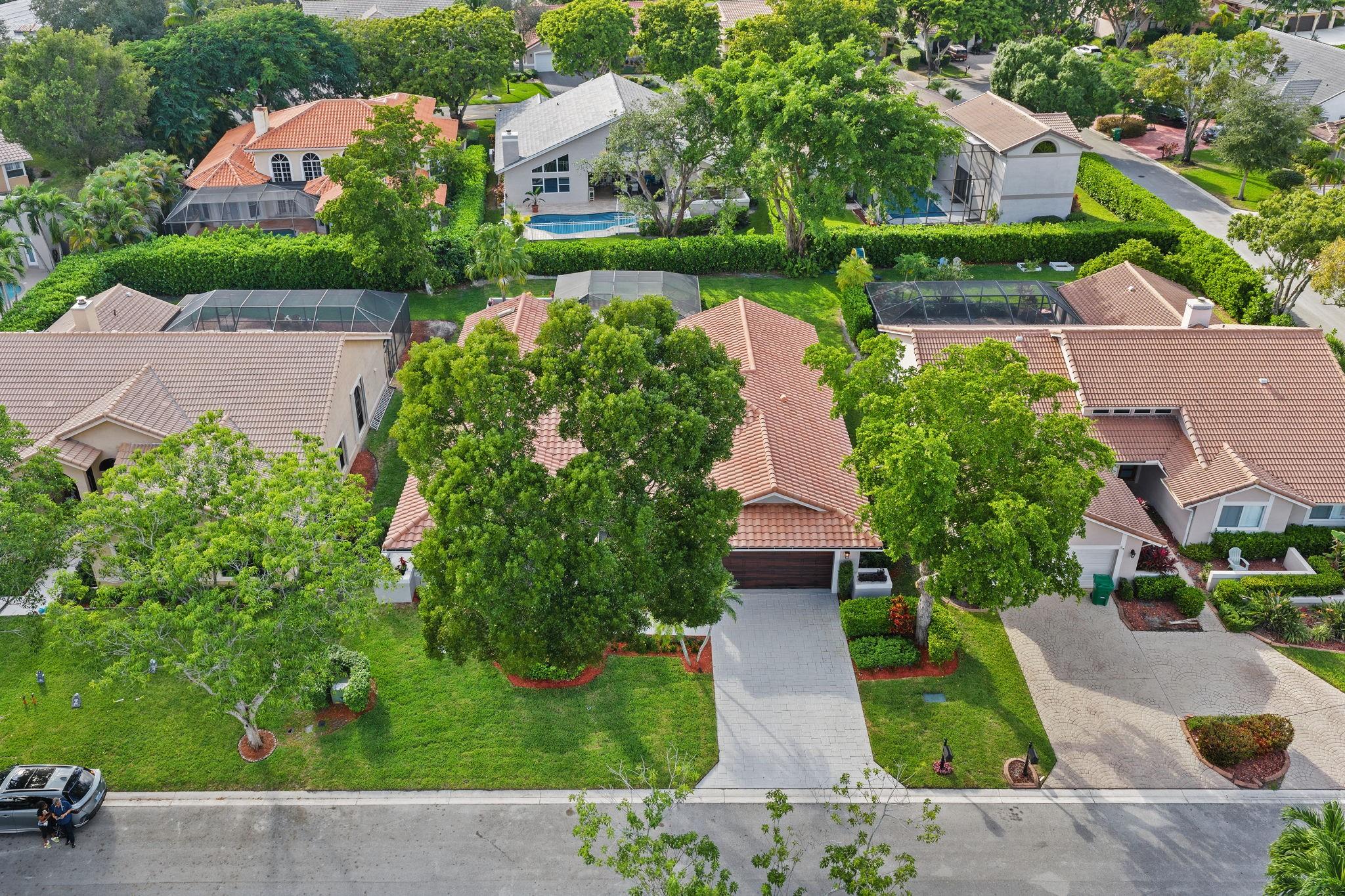 Eagle Point 127-12 B - Residential