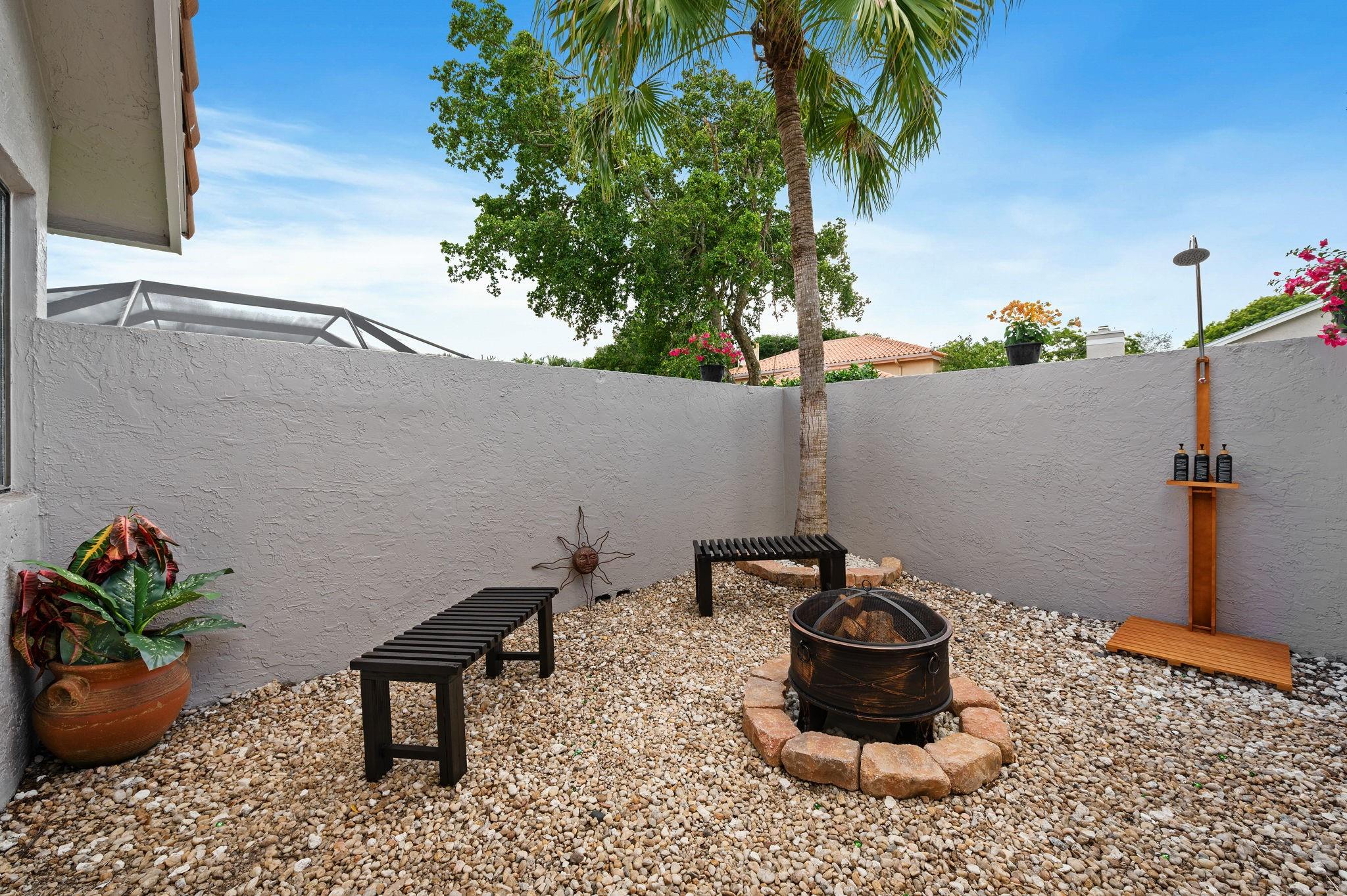 Eagle Point 127-12 B - Residential