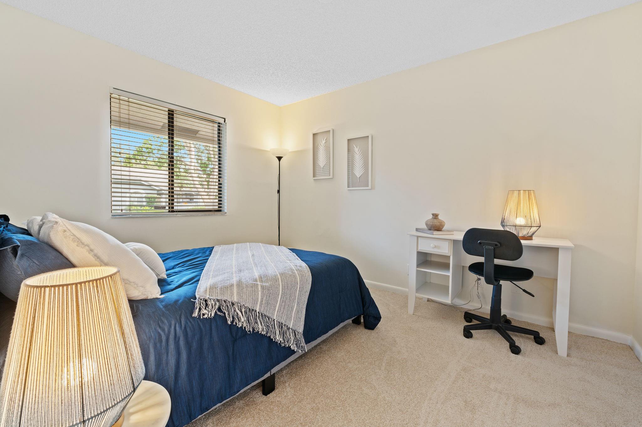 Eagle Point 127-12 B - Residential