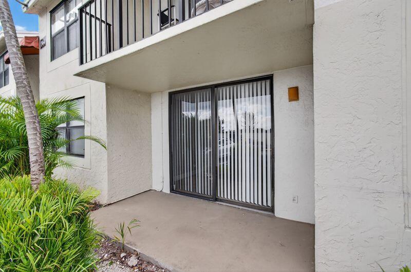 CLEAR LAKE CLUB CONDO - Residential Lease