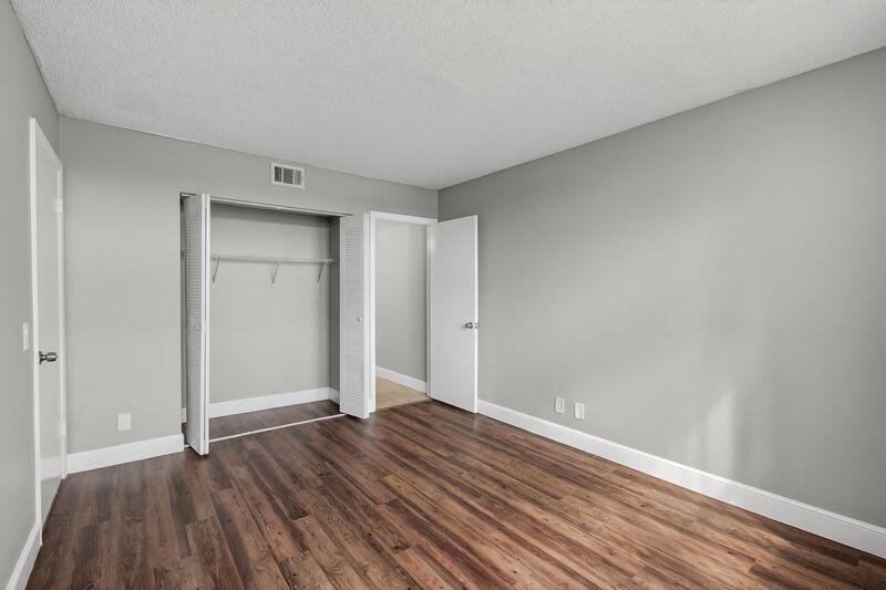 CLEAR LAKE CLUB CONDO - Residential Lease