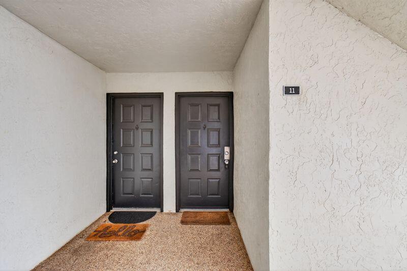 CLEAR LAKE CLUB CONDO - Residential Lease