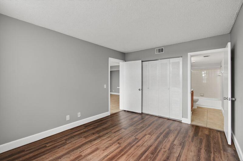 CLEAR LAKE CLUB CONDO - Residential Lease
