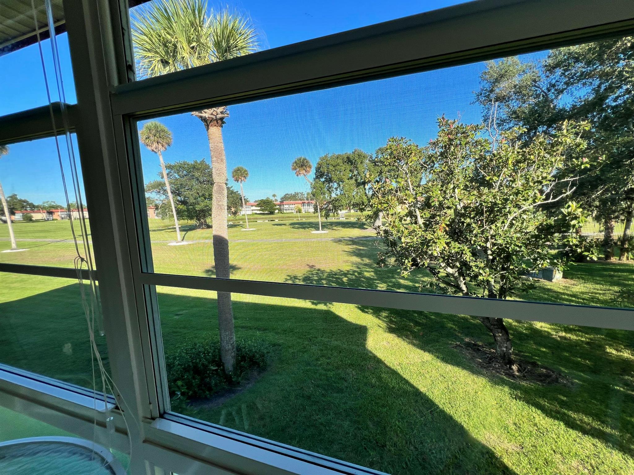 VISTA ROYALE PHASE IV BLD - Residential Lease