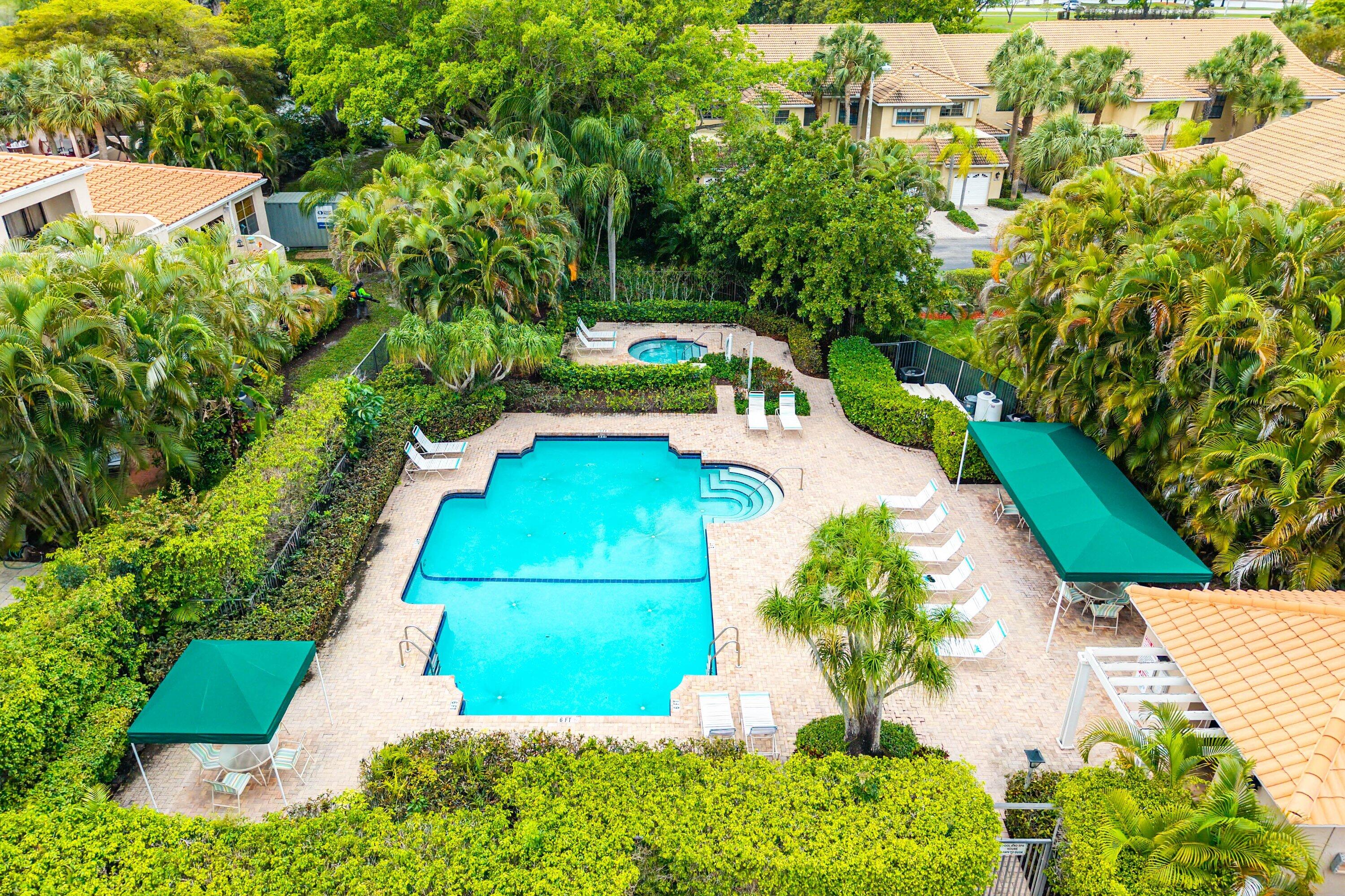 MONTEGO BAY AT BOCA POINTE CONDO - Residential