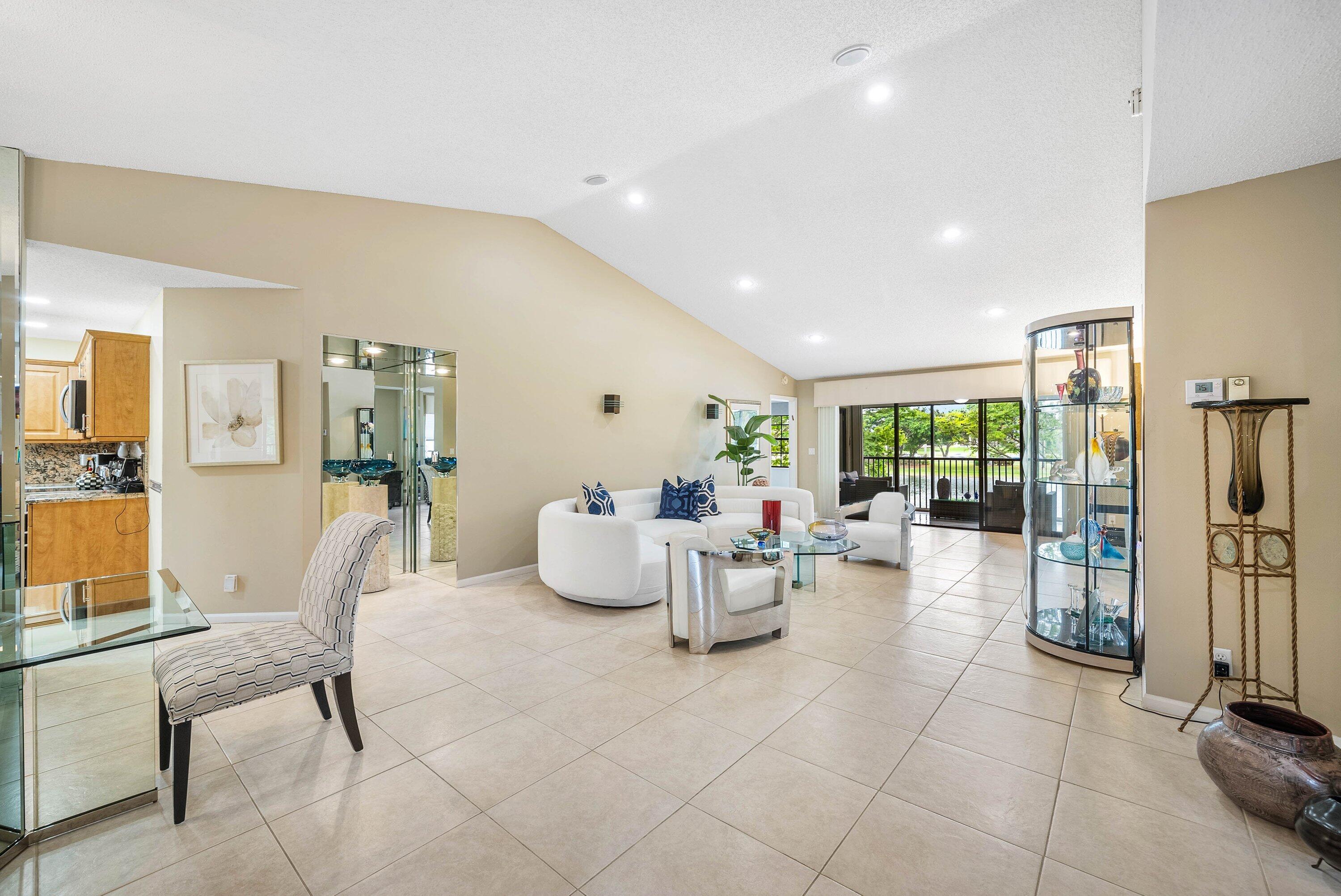 MONTEGO BAY AT BOCA POINTE CONDO - Residential