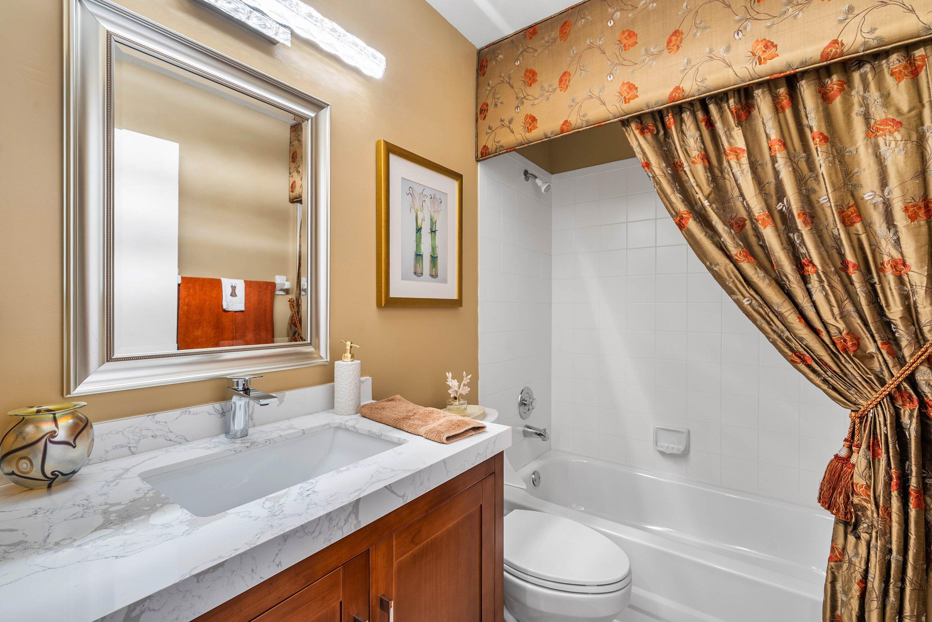 MONTEGO BAY AT BOCA POINTE CONDO - Residential