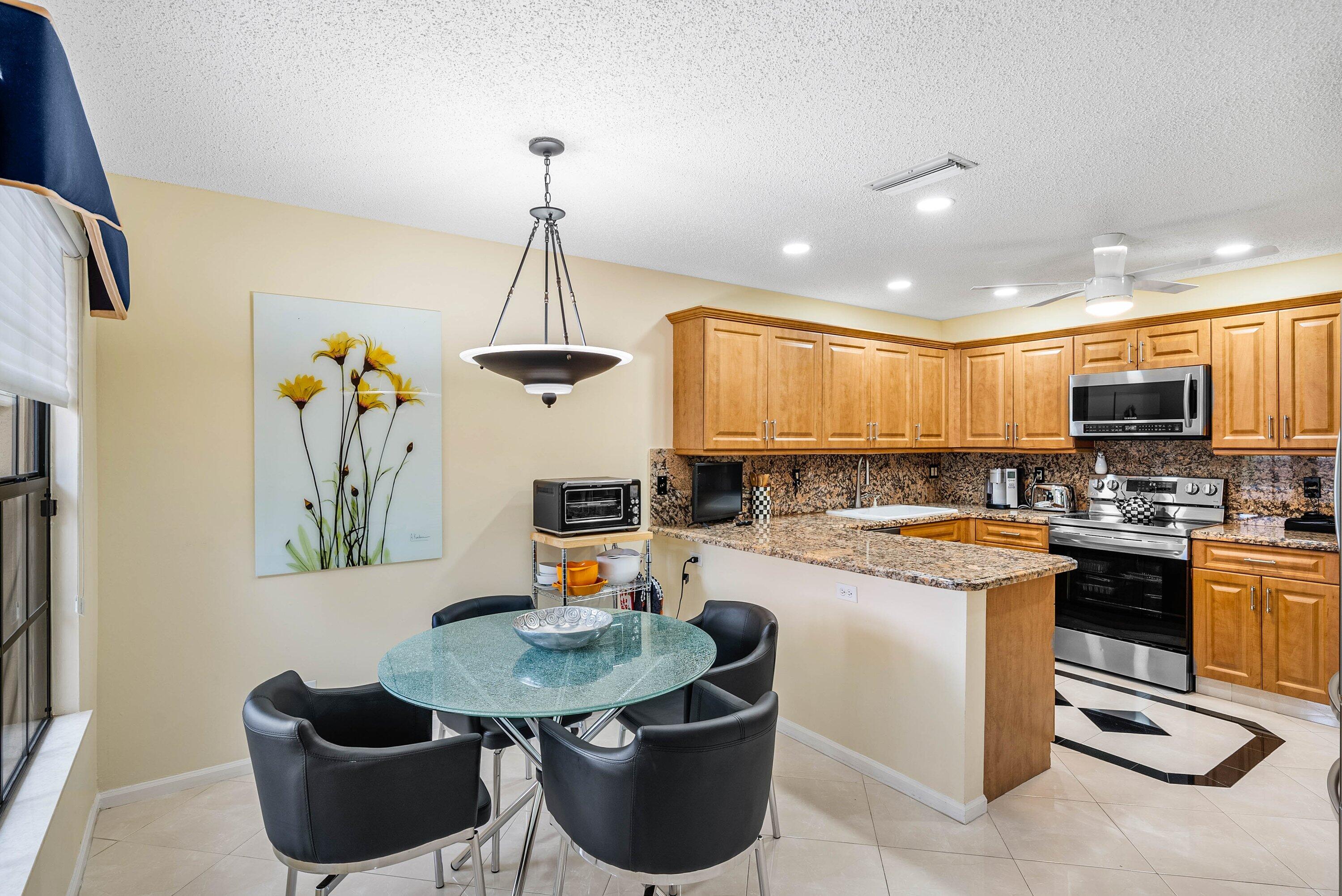 MONTEGO BAY AT BOCA POINTE CONDO - Residential