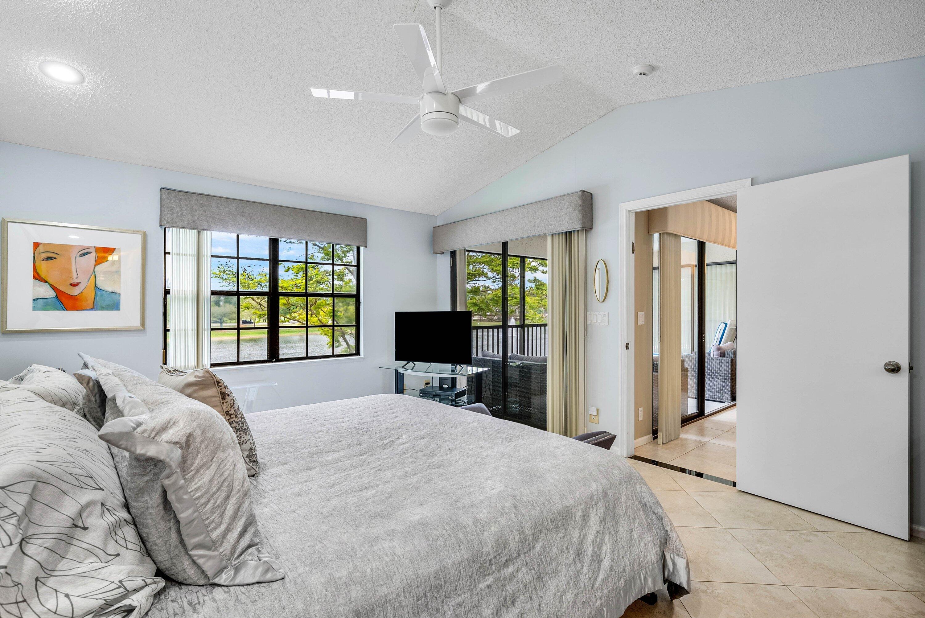 MONTEGO BAY AT BOCA POINTE CONDO - Residential