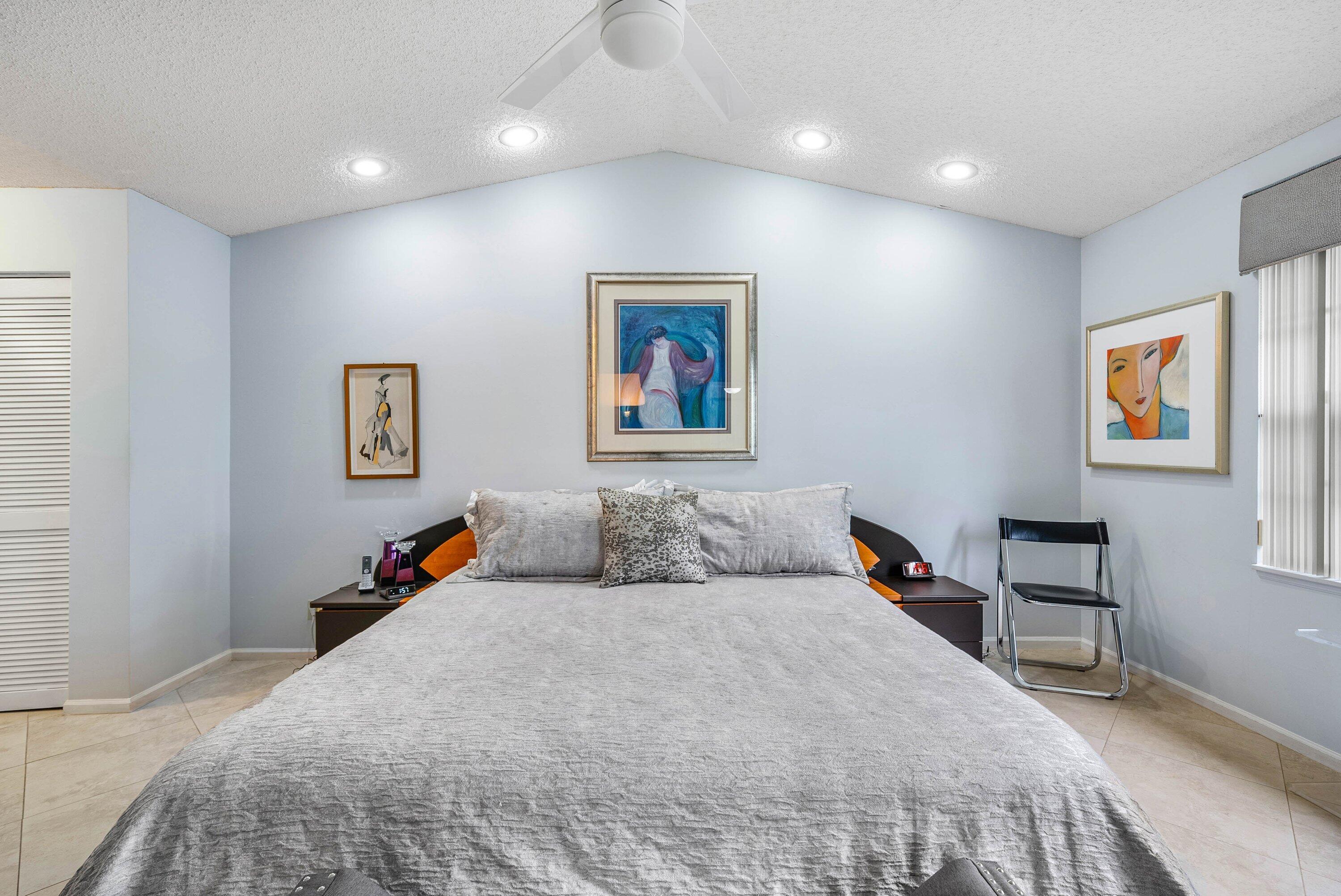 MONTEGO BAY AT BOCA POINTE CONDO - Residential