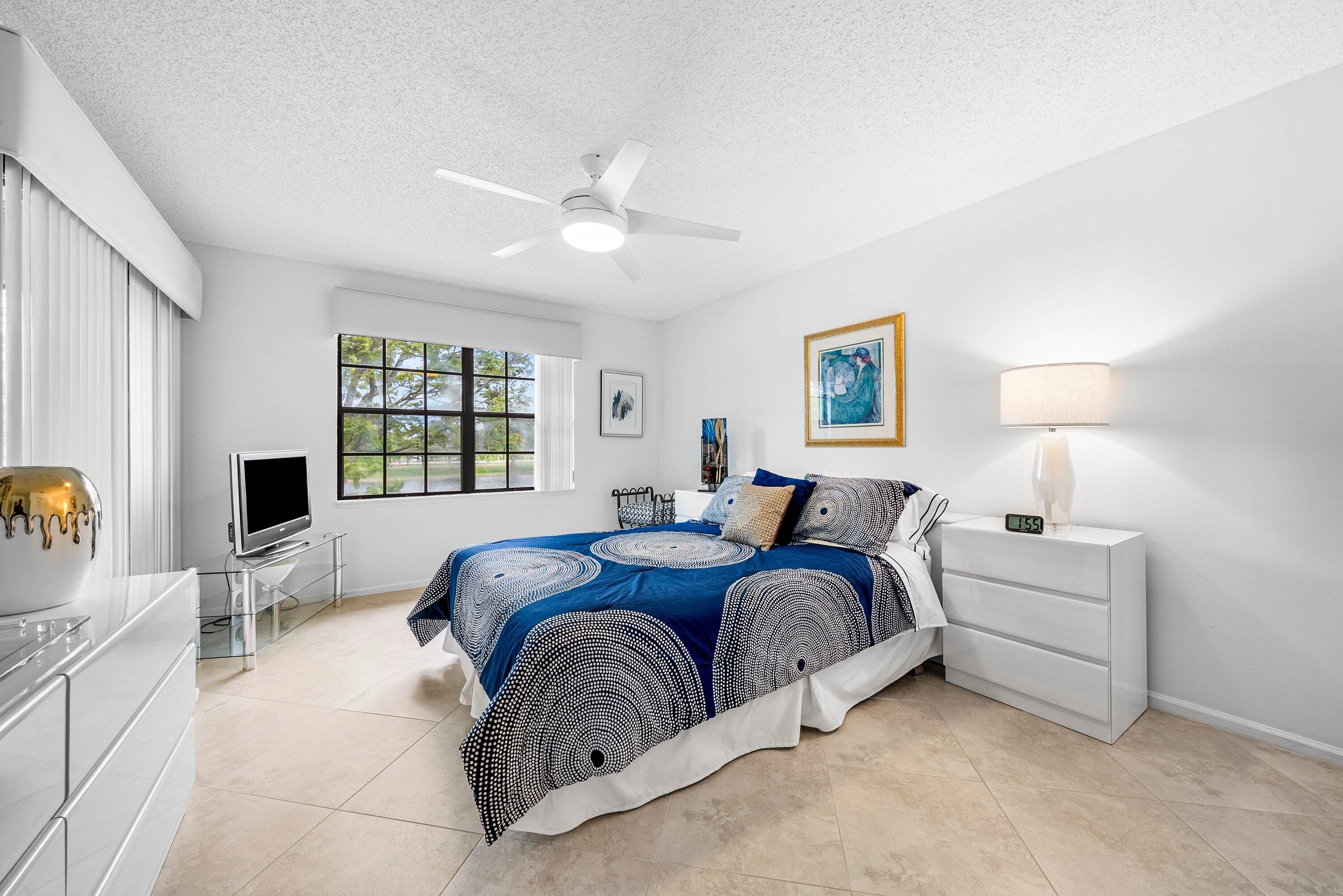 MONTEGO BAY AT BOCA POINTE CONDO - Residential