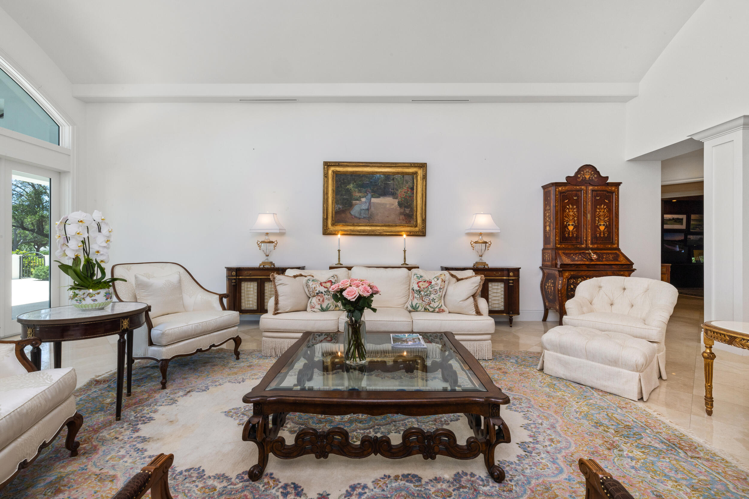 JUPITER HILLS VILLAGE - Residential