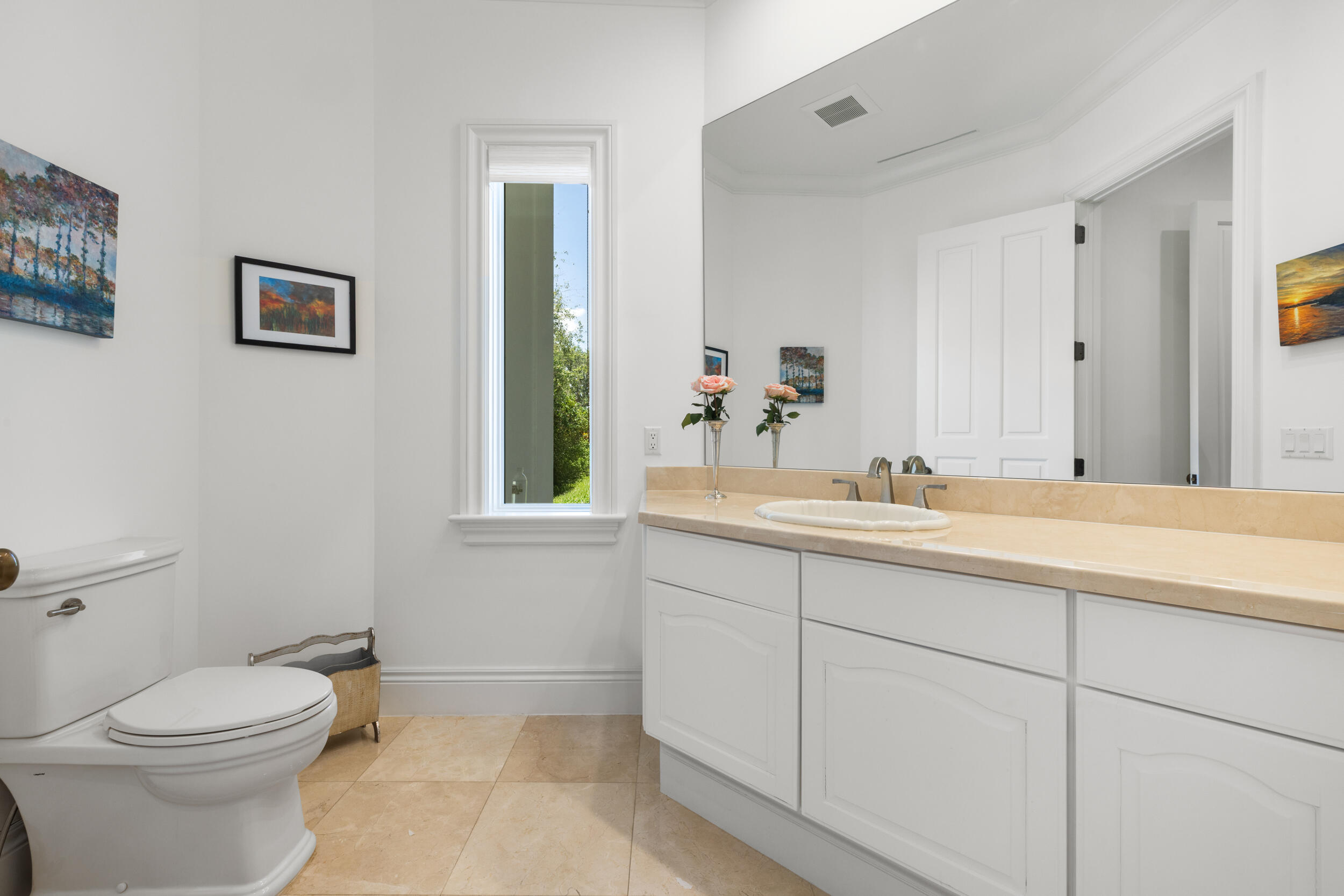 JUPITER HILLS VILLAGE - Residential