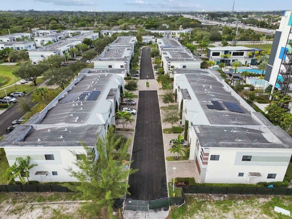 Strata at Plantation - Residential