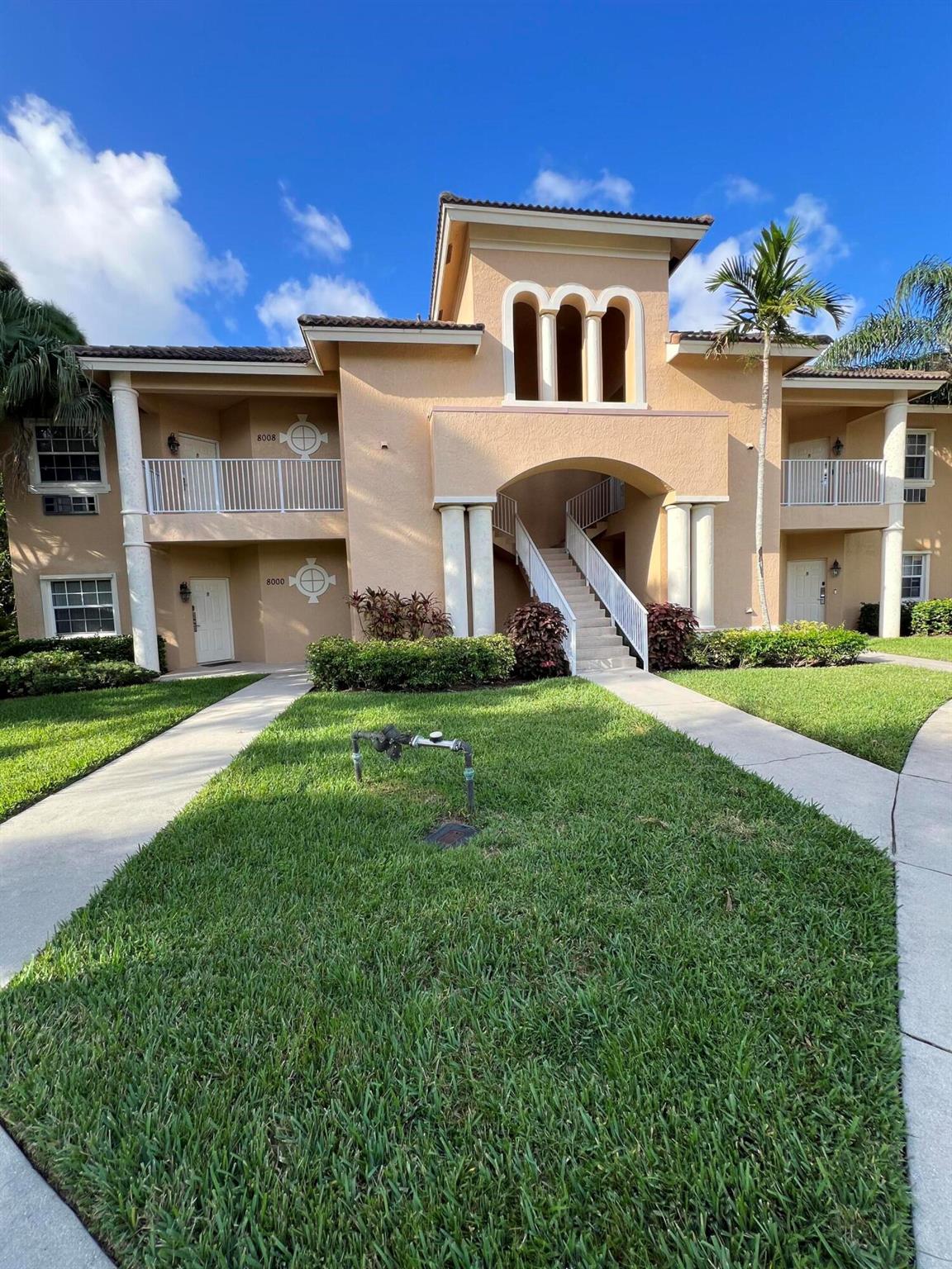 Studio fully furnished with full bathroom, small refrigerator , microwave , no kitchen facilities, washer. dryer, rent includes electric, water, sewer and cable. gated community with pool. Side B is similar to a studio unit . Side B and Side A will share a common mailbox and the washer and dryer in outdoor closet just for those two units and share one electric meter.