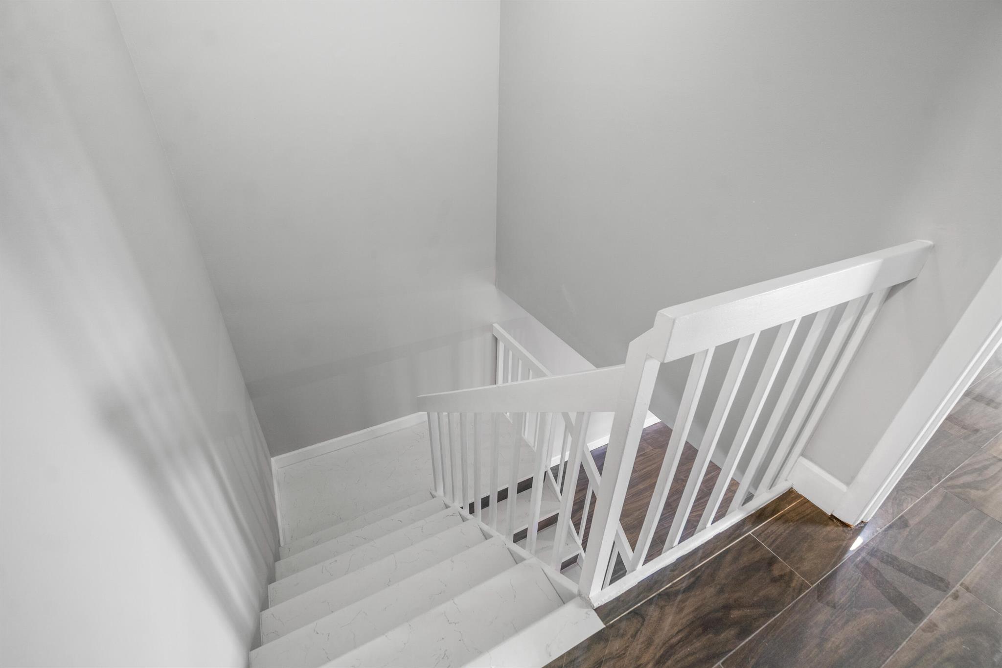 SANDALWOOD ESTATES - Residential Lease