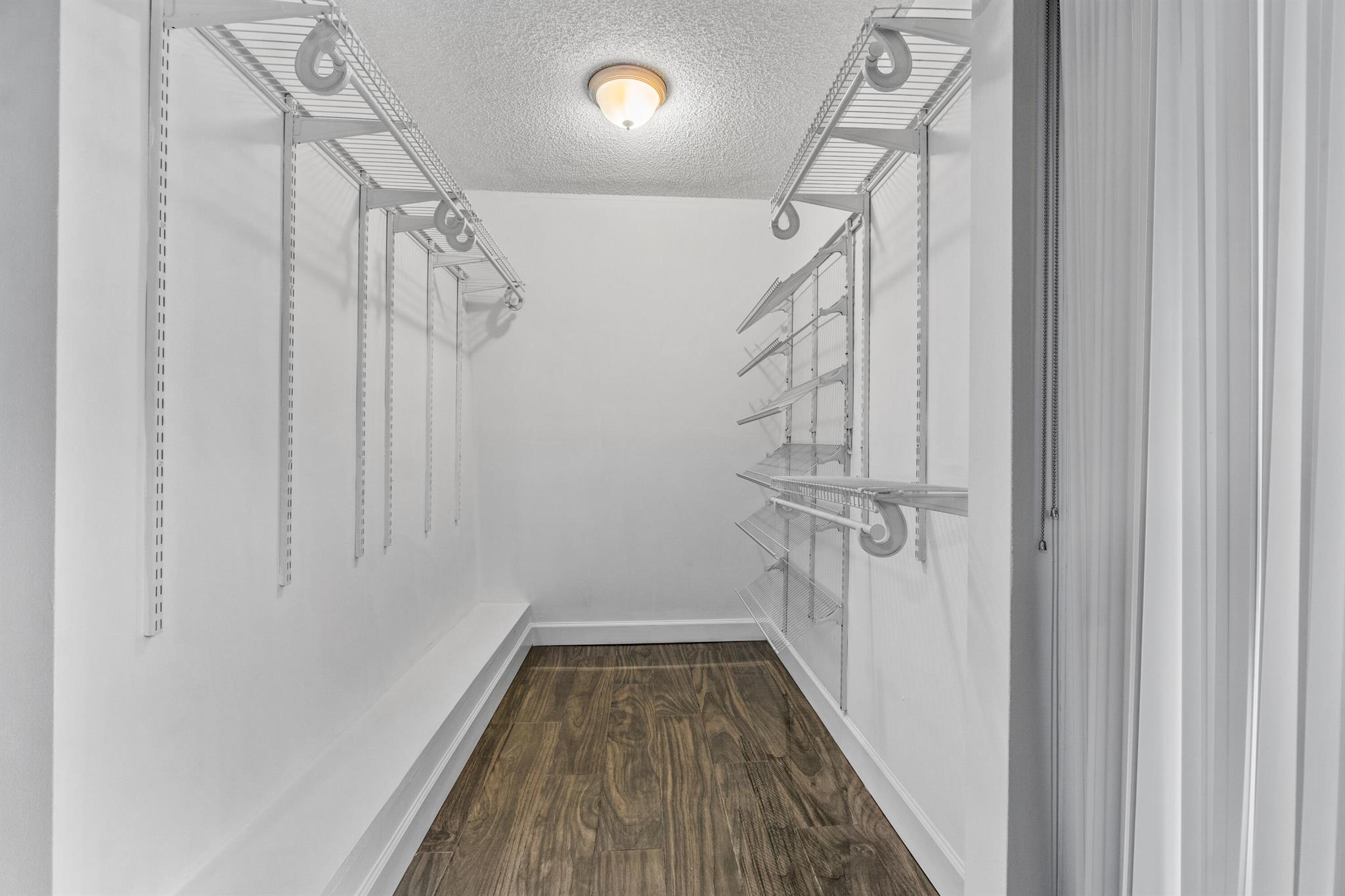 SANDALWOOD ESTATES - Residential Lease