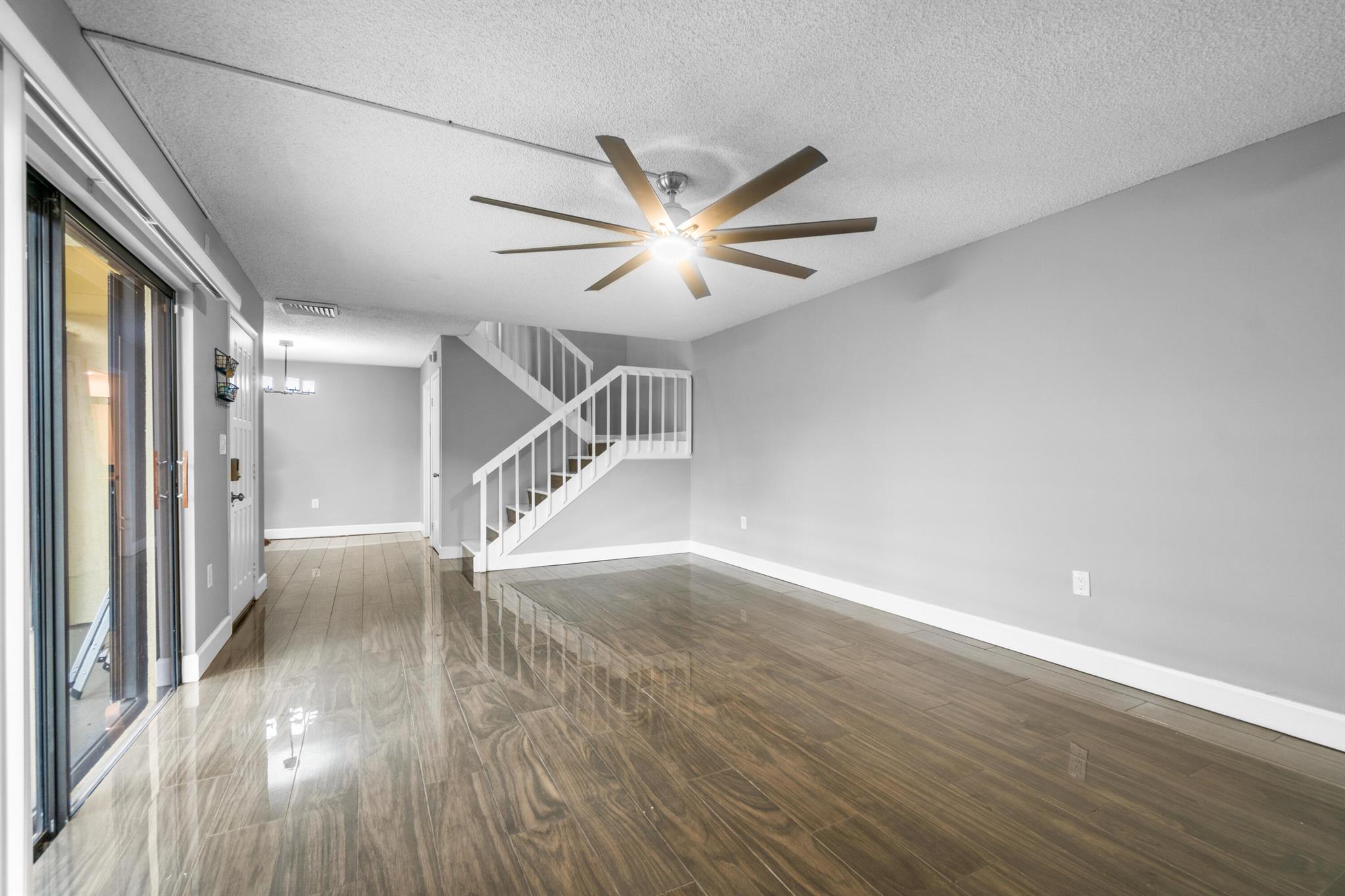 SANDALWOOD ESTATES - Residential Lease