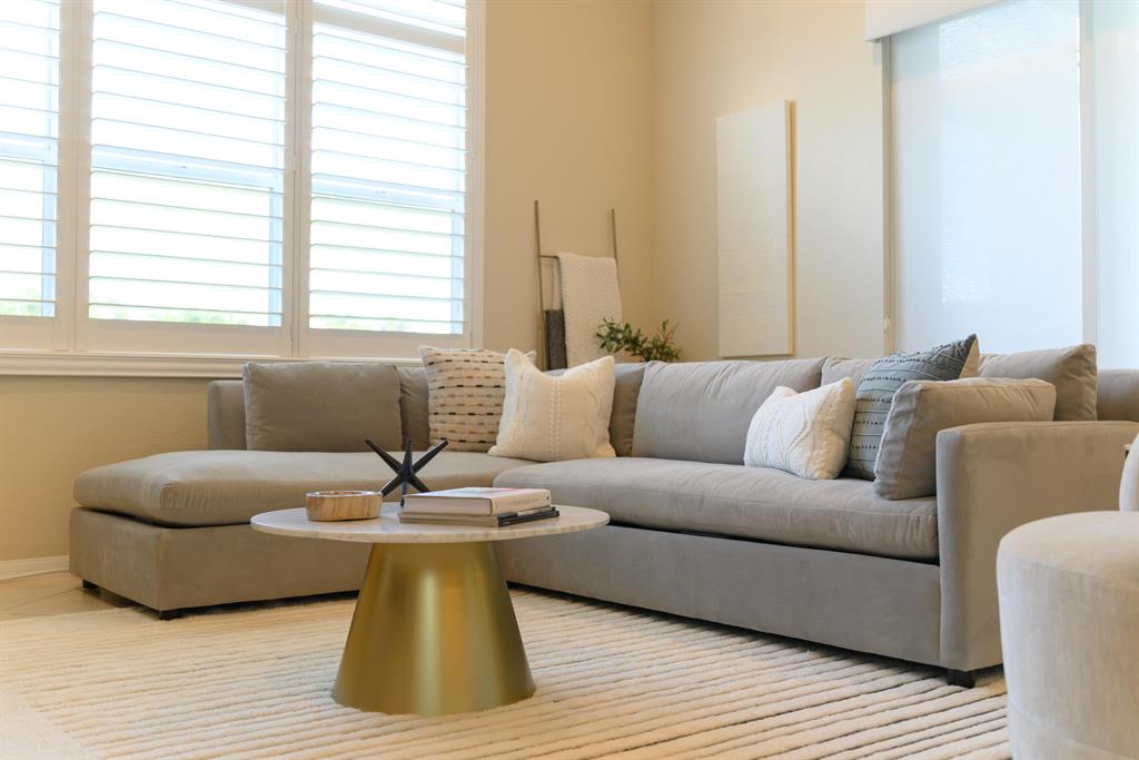 MIRABELLA AT MIRASOL A - Residential Lease