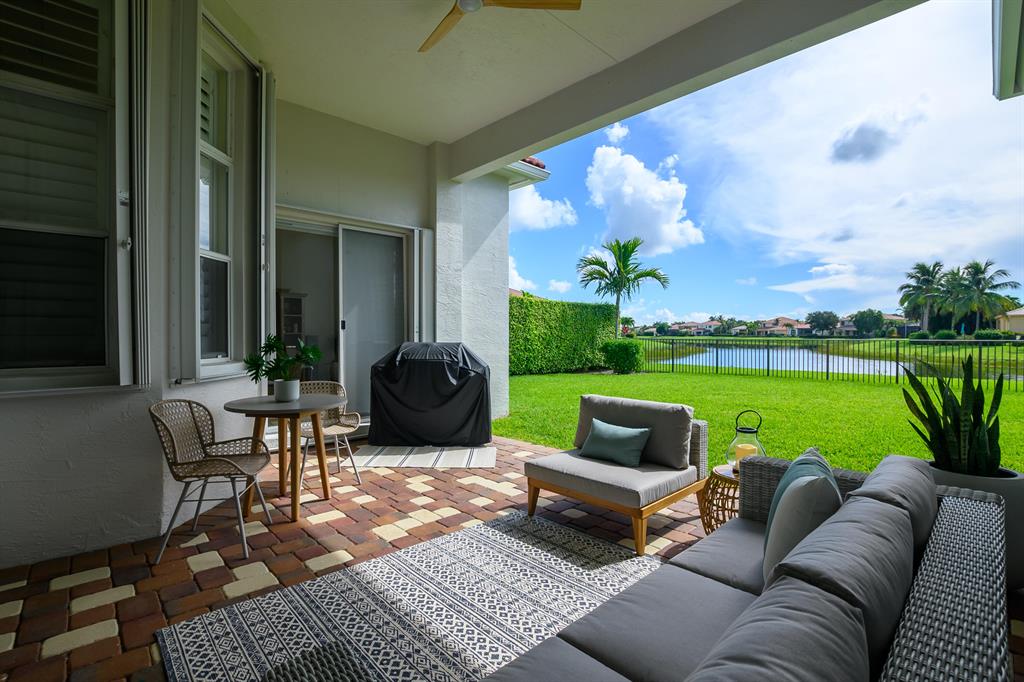 MIRABELLA AT MIRASOL A - Residential Lease