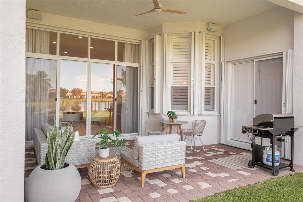 MIRABELLA AT MIRASOL A - Residential Lease