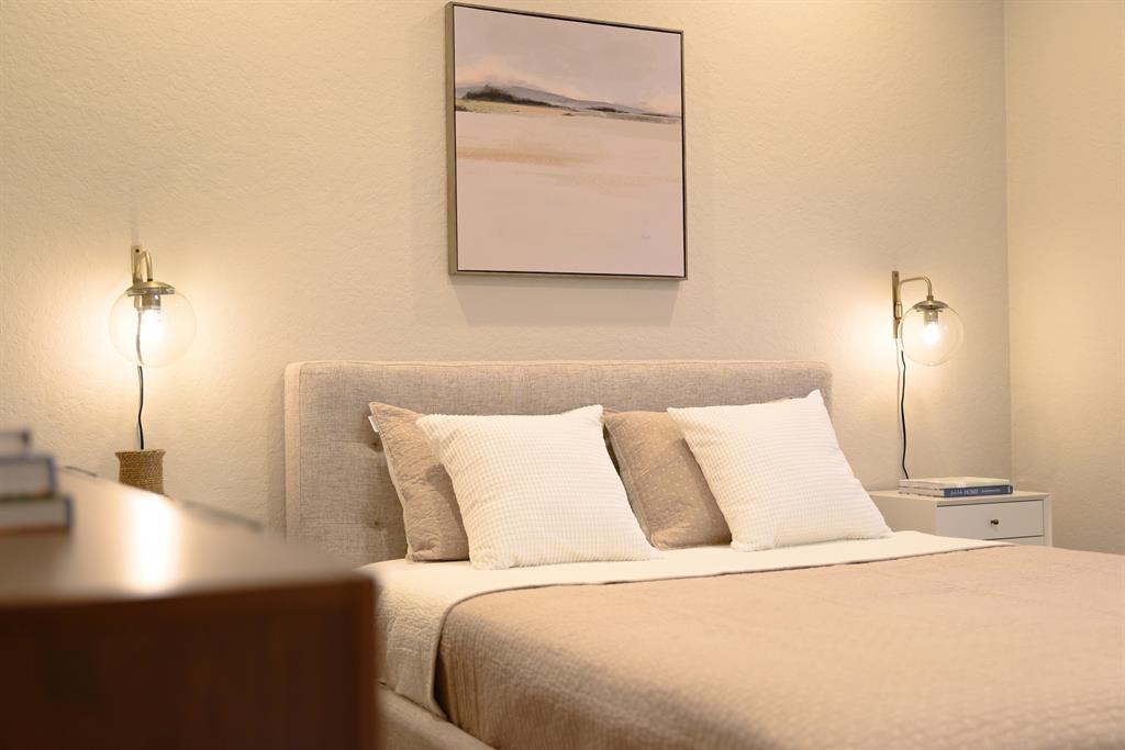 MIRABELLA AT MIRASOL A - Residential Lease