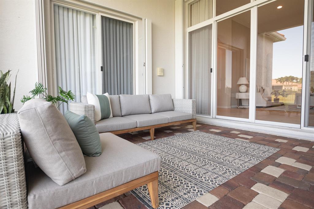 MIRABELLA AT MIRASOL A - Residential Lease