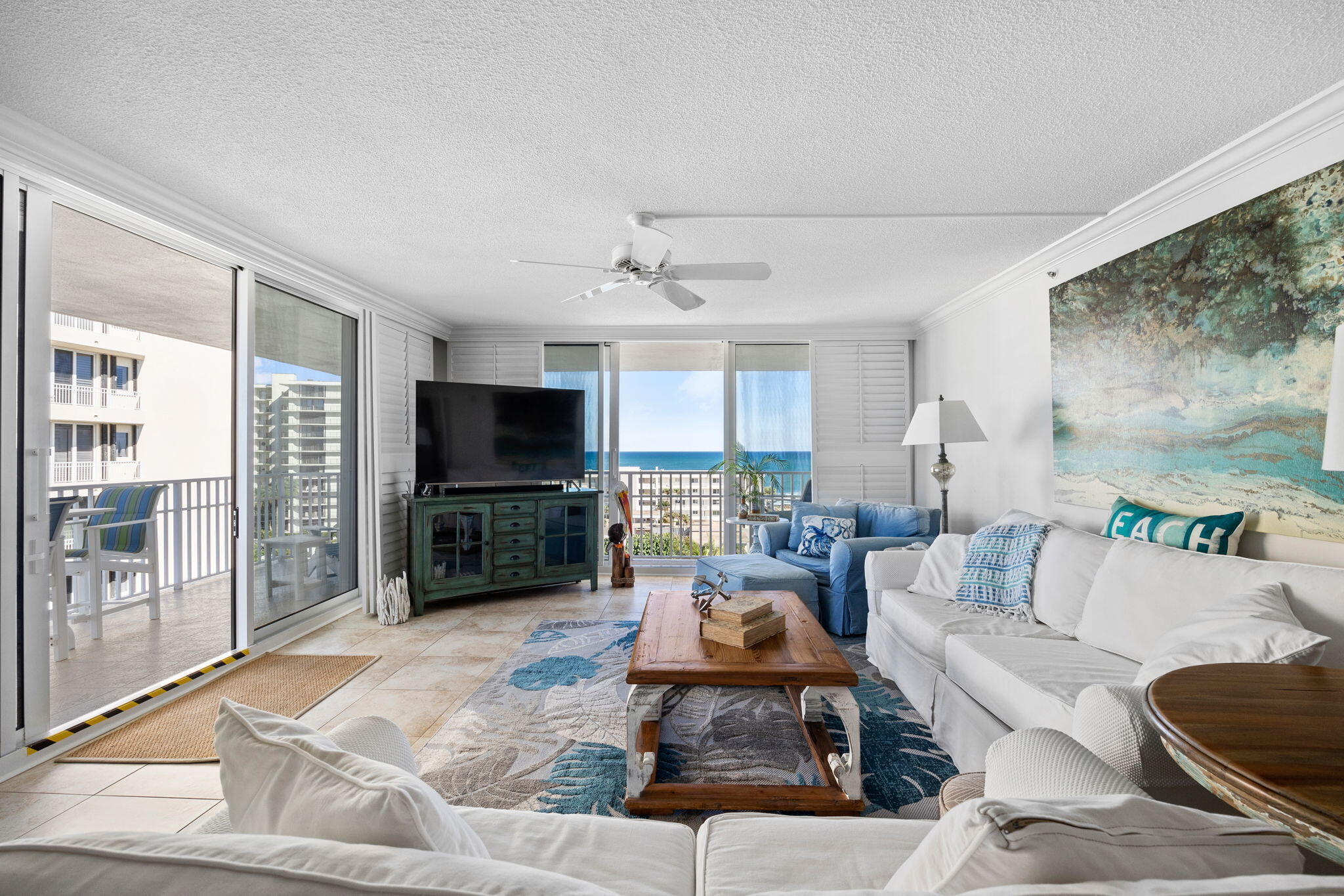 LA MAR CONDO APTS DECL - Residential Lease