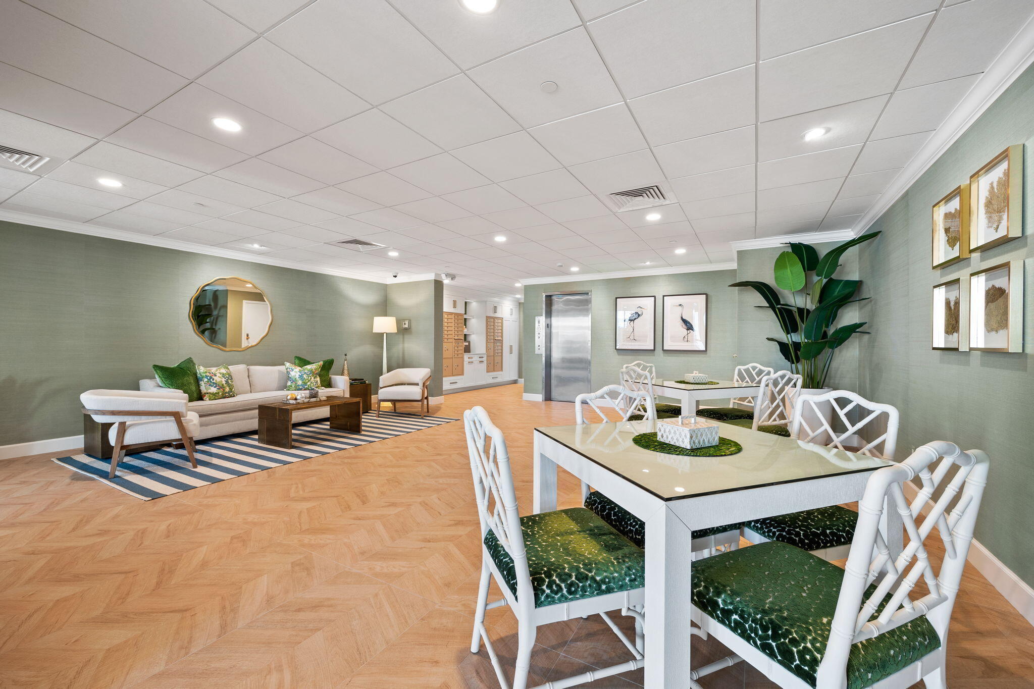 LA MAR CONDO APTS DECL - Residential Lease