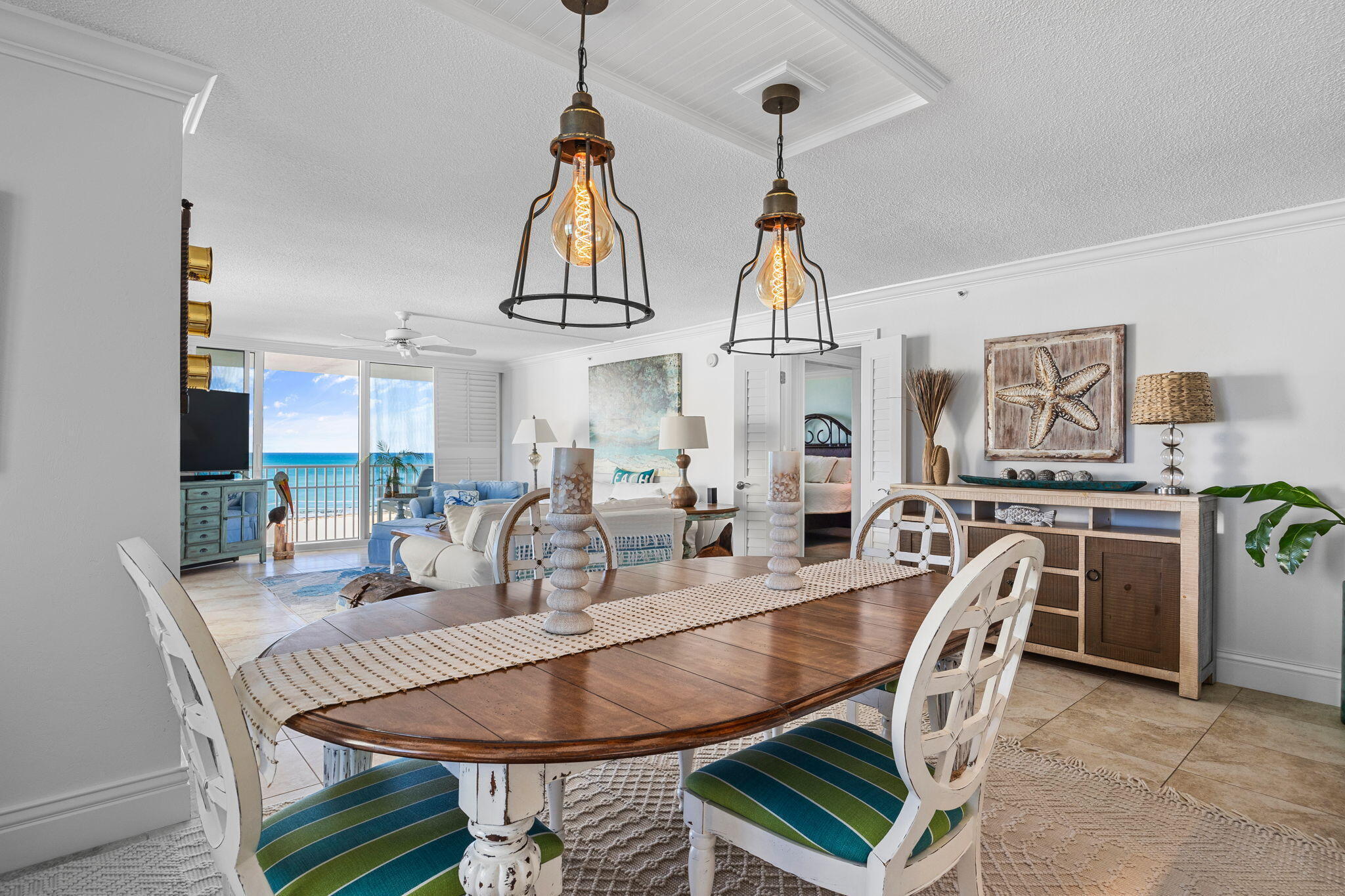 LA MAR CONDO APTS DECL - Residential Lease