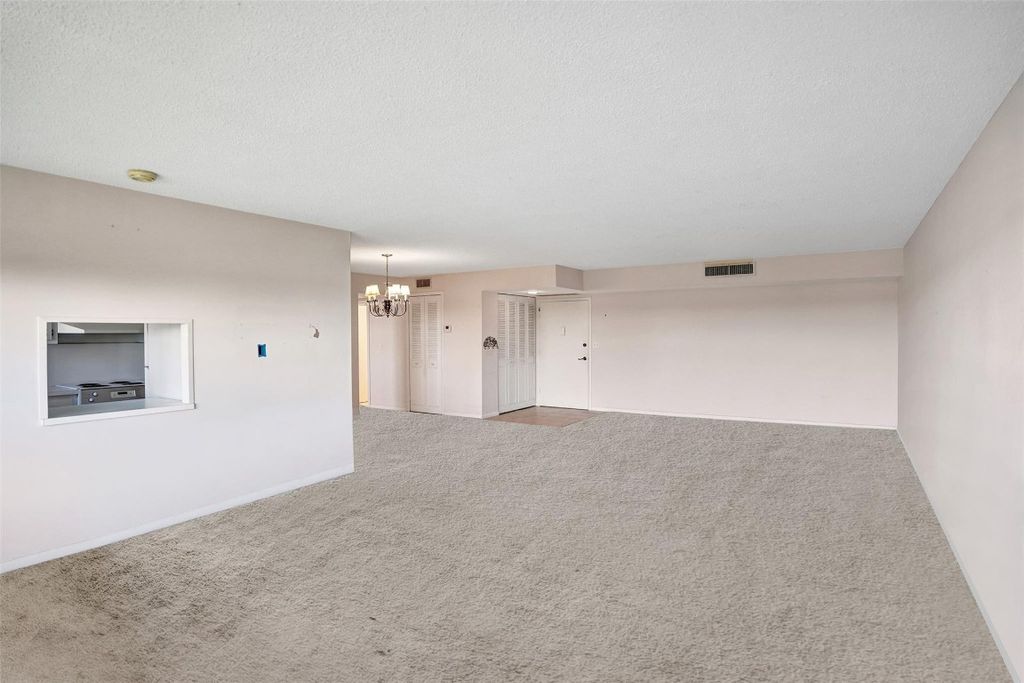 Photo of 2500 NE 48 Lane #403, Fort Lauderdale, FL 33308 (MLS # F10534780)