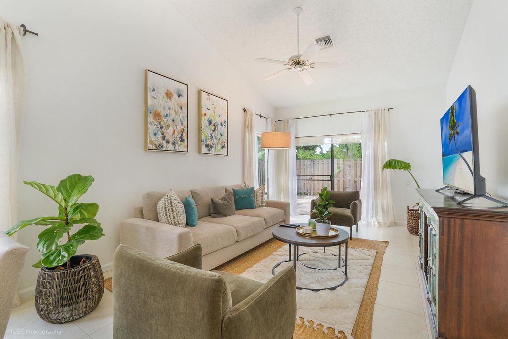 Photo of 21712 Wapford Way, Boca Raton, FL 33486 (MLS # B26028959)
