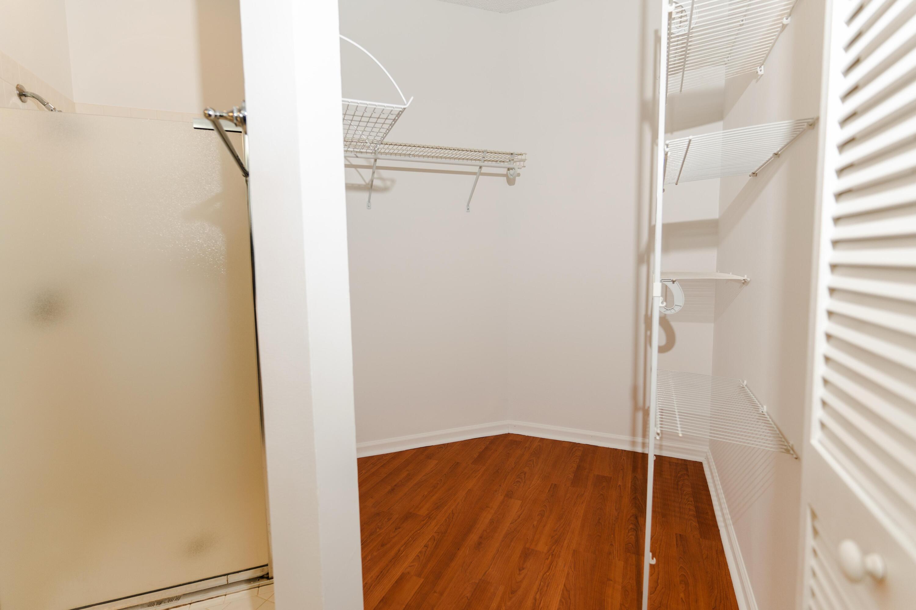 WIMBLEDON VILLAS OF VIA VERDE - Residential Lease