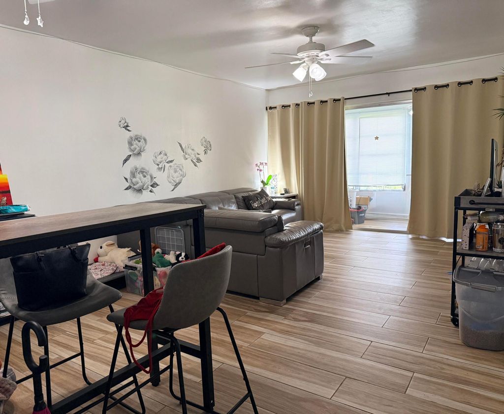Photo of 500 Davis Road #26, Palm Springs, FL 33461 (MLS # B26013933)