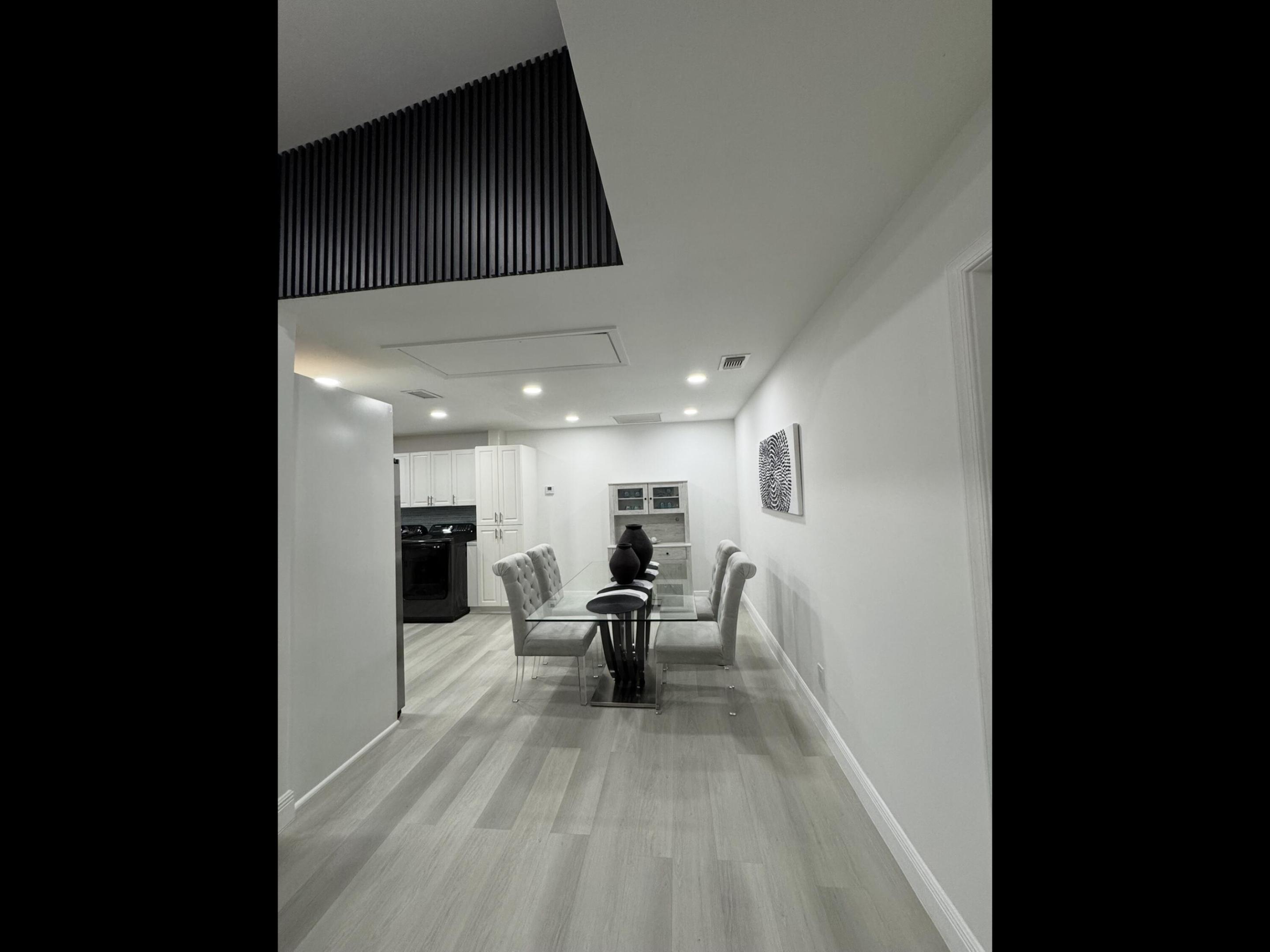 Properties 1034 MANOR Drive