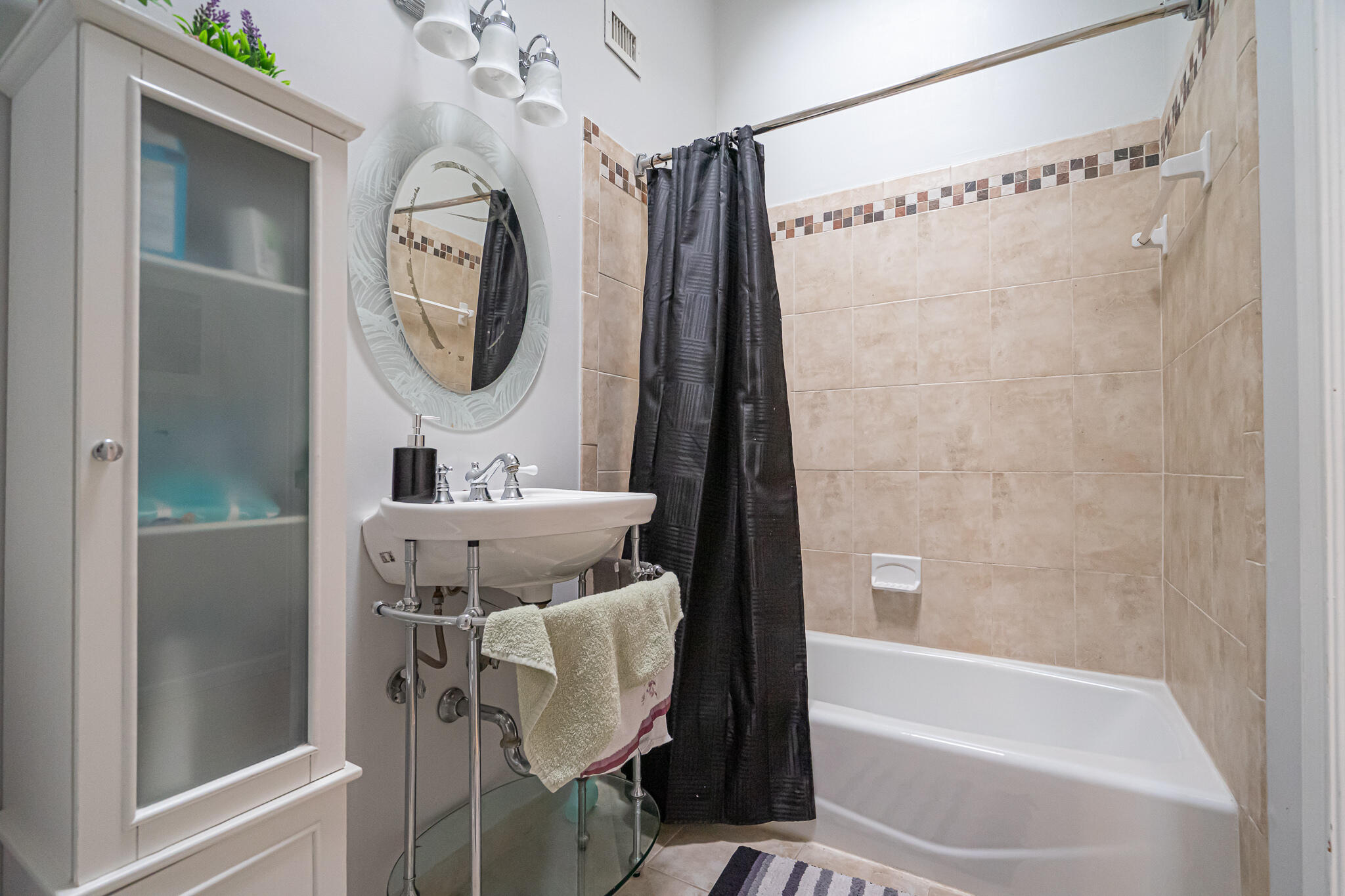 HARBOUR CLUB - Residential